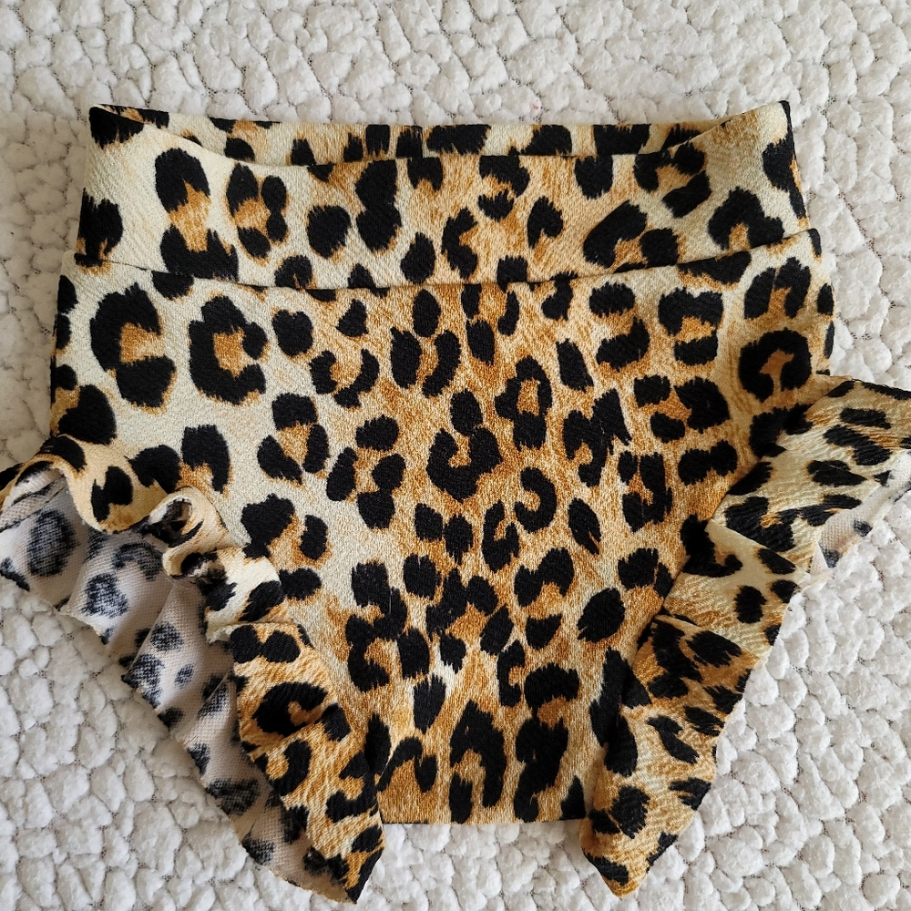 6-12 Ruffled Bummies Leopard Print